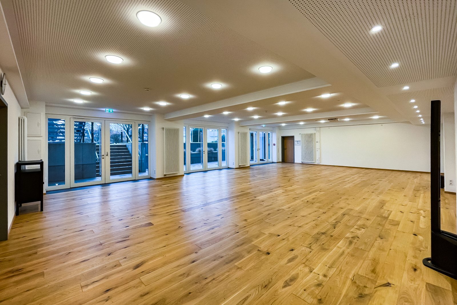Studio 6