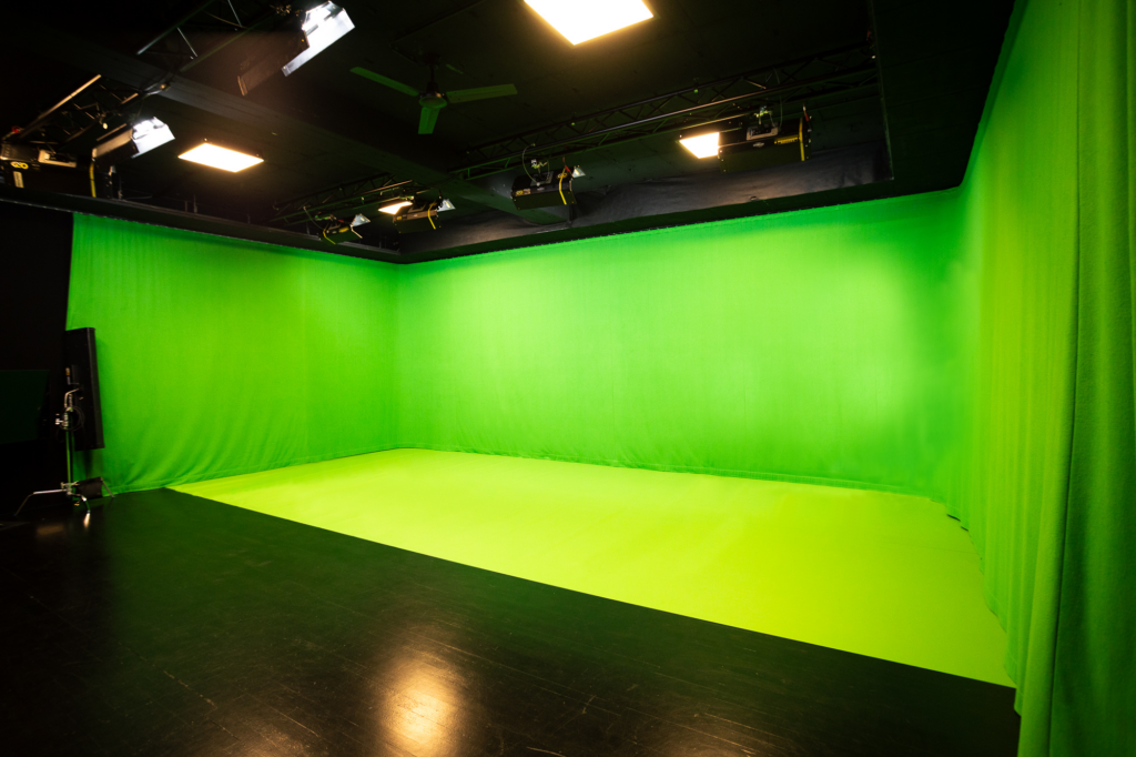 Studio 2 - Greenscreen Foto und Video Studio in Black Forest Studios