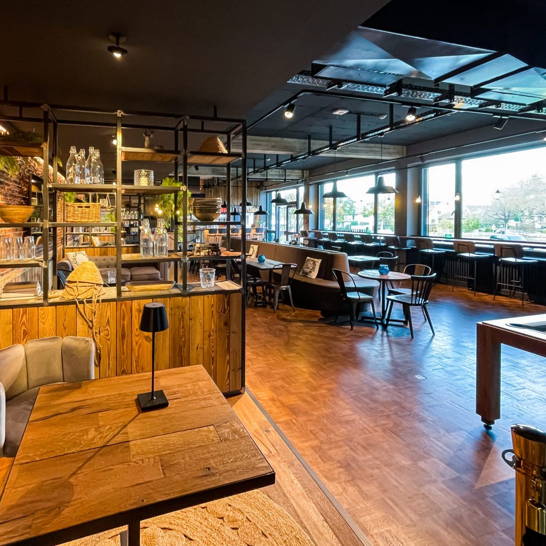 Kreative Café- und Eventlocation Barn Kitchen in Freiburg mit einzigartiger Atmosphäre für Community Events, Produktionen und private Veranstaltungen